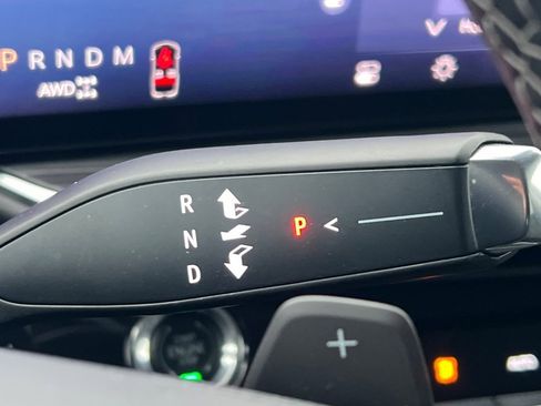 Used 2024 Buick Envision Preferred image 19