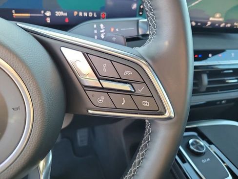 Certified 2025 Buick Enclave Preferred image 22