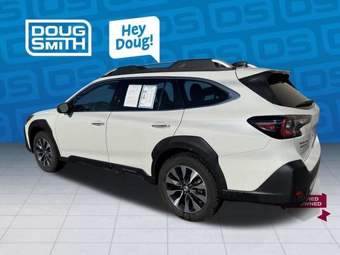 Used 2023 Subaru Outback Touring XT AWD/4WD image 3