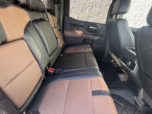 Used 2019 Chevrolet Silverado 1500 High Country image 27