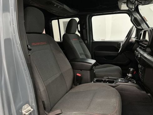 Used 2024 Jeep Wrangler Unlimited Rubicon AWD/4WD image 27