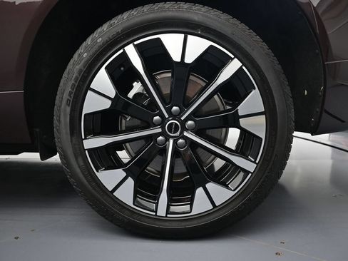 Used 2026 Volvo XC60 T8 Plus w/ Protection Package Premier AWD/4WD image 29