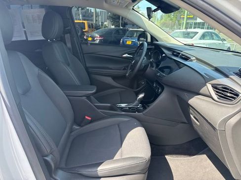 Used 2023 Buick Encore GX Select w/ Sport Touring Package AWD/4WD image 9