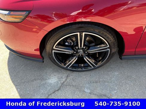 Used 2026 Honda Accord SE image 9