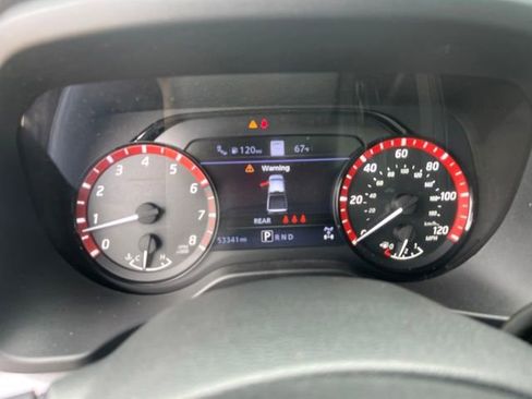 Used 2023 Nissan Titan PRO-4X w/ Pro-4x Convenience Package AWD/4WD image 12