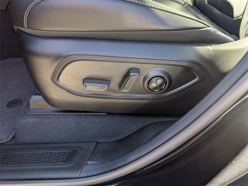 New 2025 Jeep Grand Cherokee Limited image 13