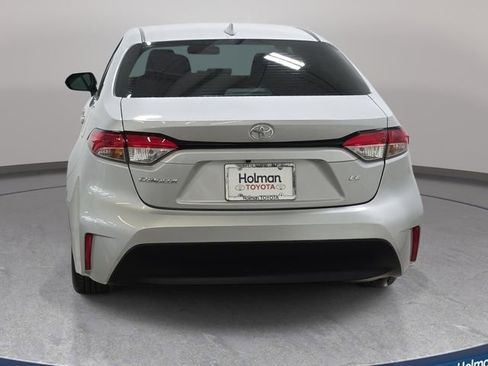 Certified 2024 Toyota Corolla LE image 6