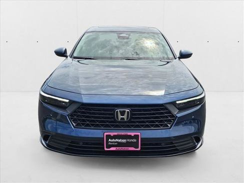 New 2025 Honda Accord EX-L image 2