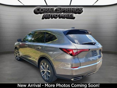 Used 2023 Acura MDX FWD w/ Technology Package image 3
