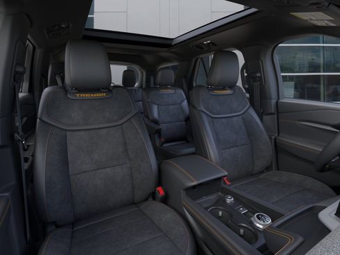 New 2026 Ford Explorer Tremor AWD/4WD image 12