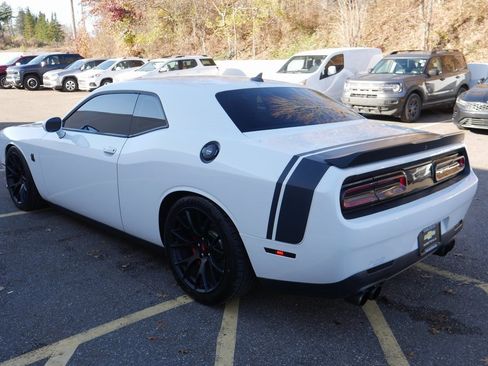 Used 2018 Dodge Challenger R/T Scat Pack image 5