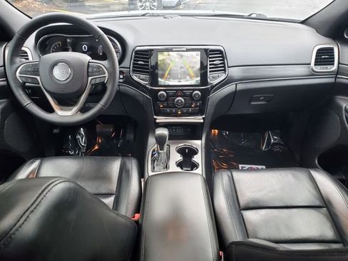 Used 2020 Jeep Grand Cherokee Limited w/ Luxury Group II image 15