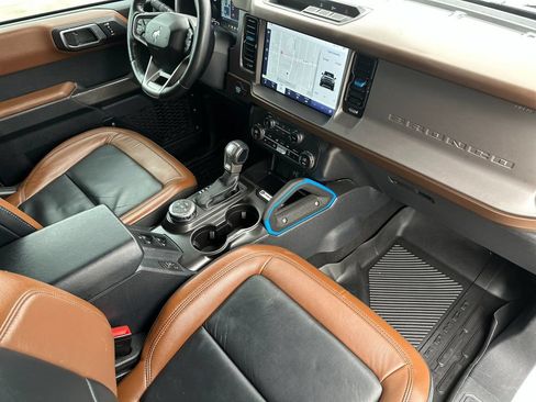 Used 2023 Ford Bronco Outer Banks AWD/4WD image 15