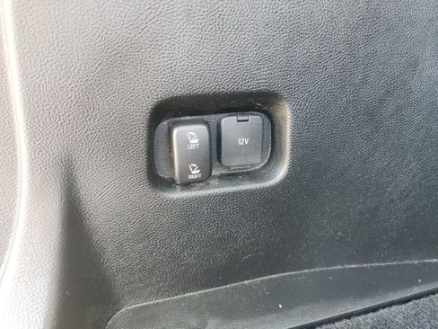 Used 2022 Ford Edge Titanium w/ Equipment Group 301A AWD/4WD image 15