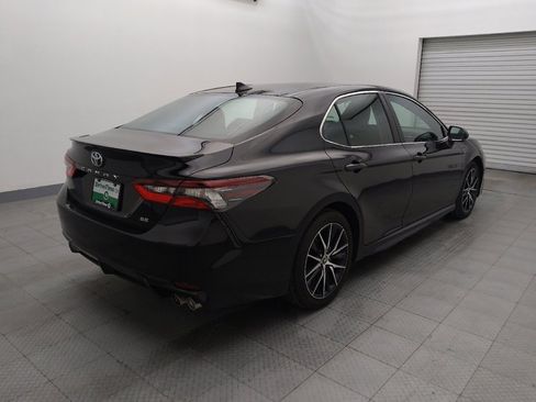 Used 2023 Toyota Camry SE image 9