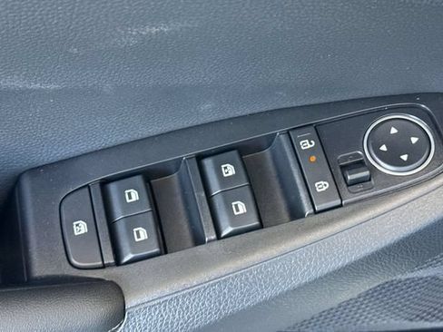 New 2026 Kia Seltos EX FWD image 13