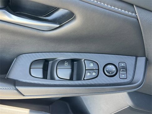 Certified 2025 Nissan Sentra SV w/ All-Weather Package image 16