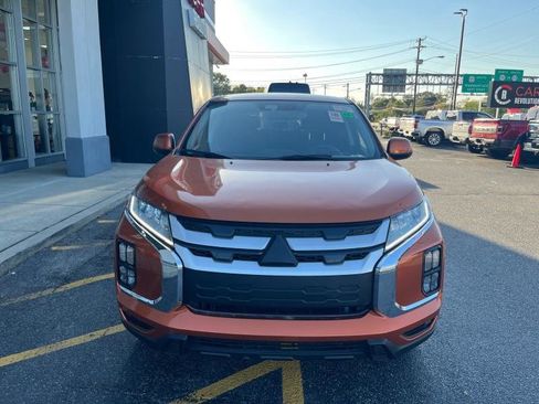Used 2022 Mitsubishi Outlander Sport SE image 2
