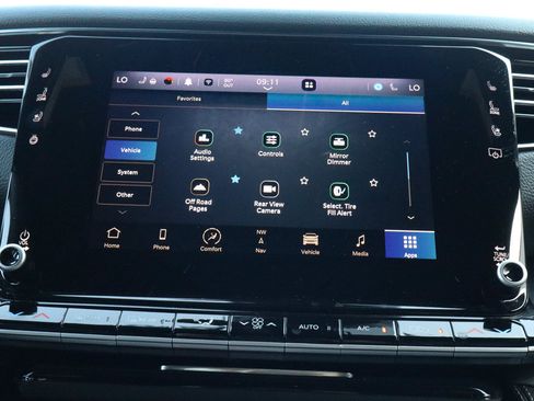 Used 2022 Jeep Wagoneer Series I w/ Rear Seat Video Group 1 AWD/4WD image 27