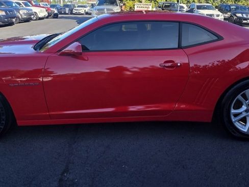 Used 2014 Chevrolet Camaro LS image 5