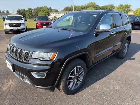 Used 2021 Jeep Grand Cherokee Limited AWD/4WD image 1