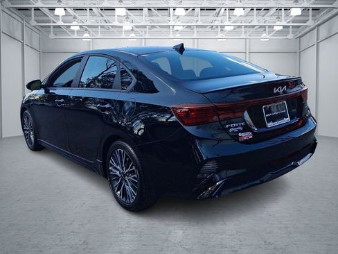 Used 2023 Kia Forte GT-Line w/ GT-Line Premium Package image 3