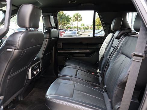 Used 2018 Ford Expedition XLT w/ Equipment Group 201A image 32
