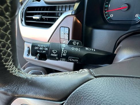 Used 2018 Chevrolet Tahoe Premier image 50