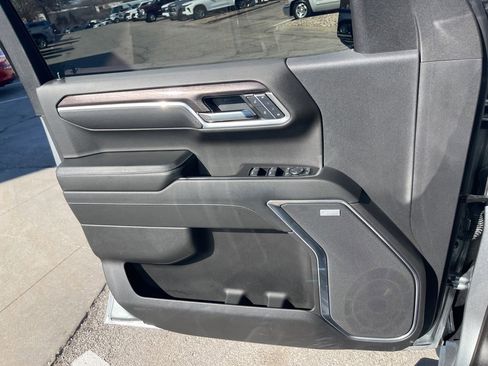 Certified 2025 Chevrolet Silverado 1500 LTZ w/ LTZ Premium Package image 35