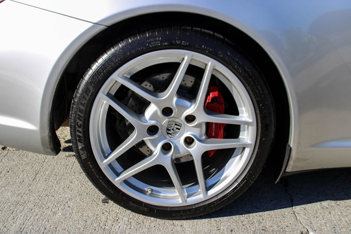Used 2010 Porsche 911 Carrera S RWD image 34