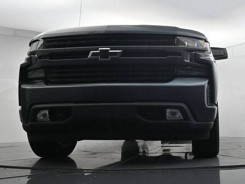 Used 2020 Chevrolet Silverado 1500 RST w/ RST Value Package AWD/4WD image 34