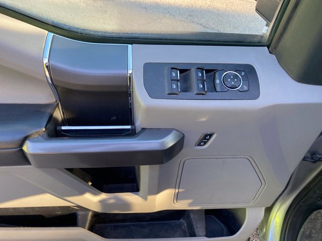 Used 2020 Ford F150 XLT w/ Equipment Group 302A Luxury AWD/4WD image 16
