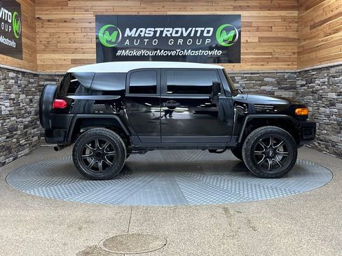 Used 2009 Toyota FJ Cruiser 4WD image 15