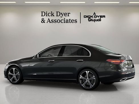 Used 2025 Mercedes-Benz C 300 Sedan image 20