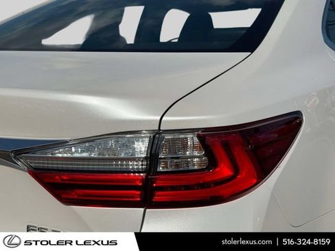 Used 2017 Lexus ES 350 w/ Navigation System Package FWD image 14