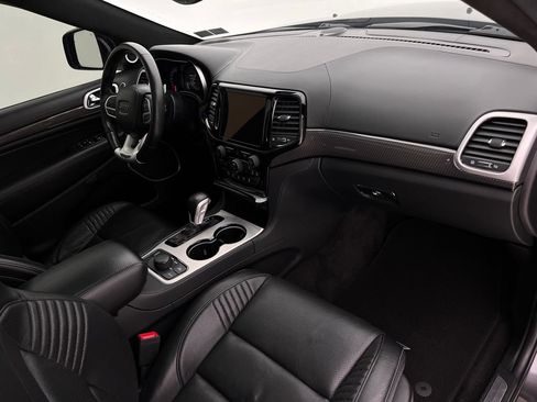 Used 2019 Jeep Grand Cherokee Trackhawk AWD/4WD image 18