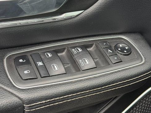 Used 2021 RAM 1500 Laramie w/ Sport Appearance Package AWD/4WD image 26