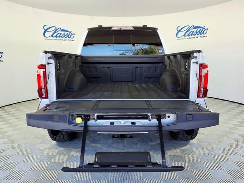 Used 2025 Ford F150 Raptor image 5