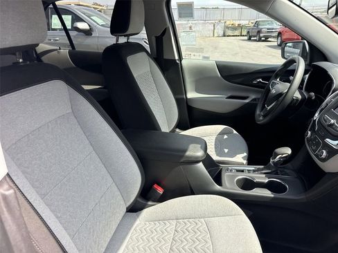 Used 2022 Chevrolet Equinox LT FWD image 25
