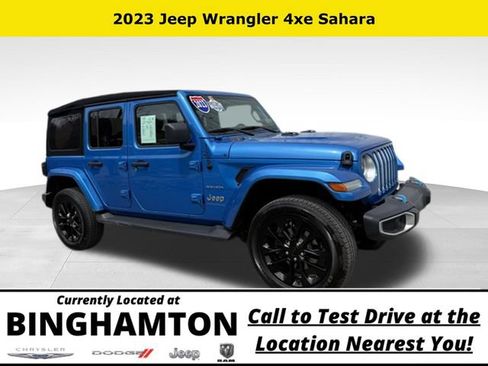 Used 2023 Jeep Wrangler Unlimited Sahara w/ Cold Weather Group AWD/4WD image 1