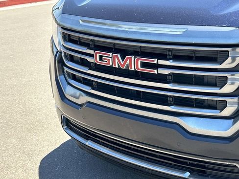 Used 2022 GMC Acadia AT4 w/ Preferred Package AWD/4WD image 31