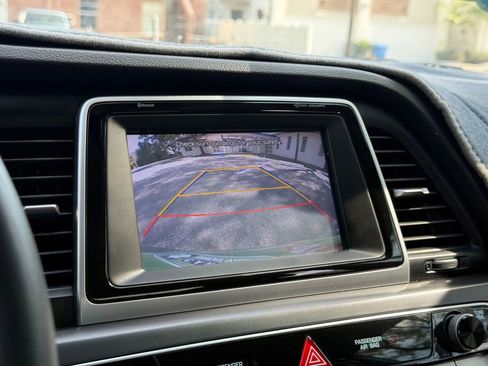 Used 2018 Hyundai Sonata SEL w/ Tech Package 02 image 22