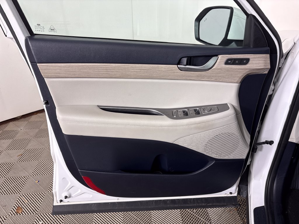 Used 2020 Hyundai Palisade SEL FWD image 16