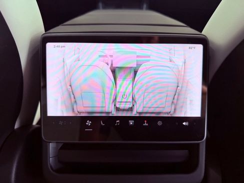 Used 2026 Tesla Model Y AWD image 14