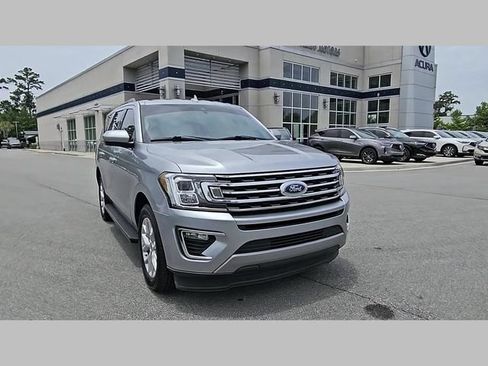 Used 2020 Ford Expedition XLT RWD image 32