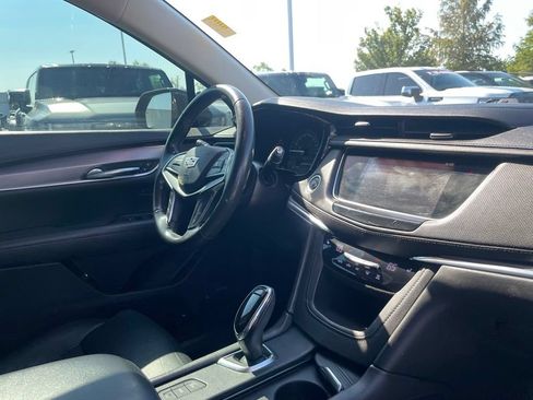 Used 2018 Cadillac XT5 Luxury AWD/4WD image 30
