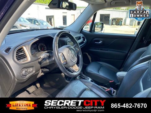 Used 2017 Jeep Renegade Limited w/ Advanced Technology Group AWD/4WD image 12