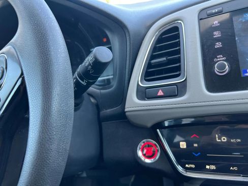 Used 2020 Honda HR-V EX image 18