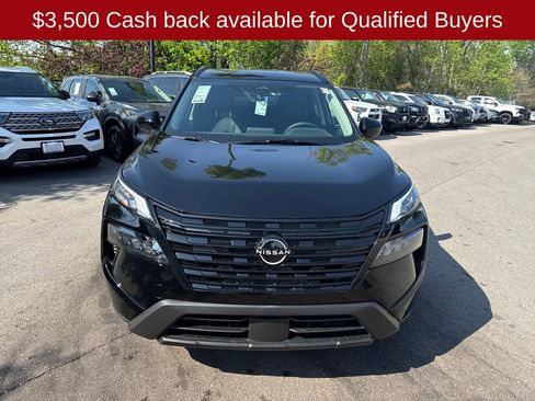 New 2026 Nissan Rogue SV FWD image 9