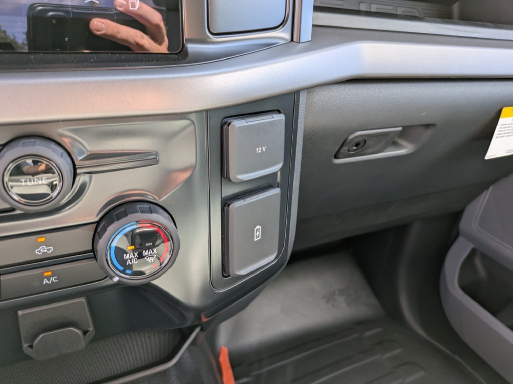 New 2026 Ford F150 XL RWD image 25